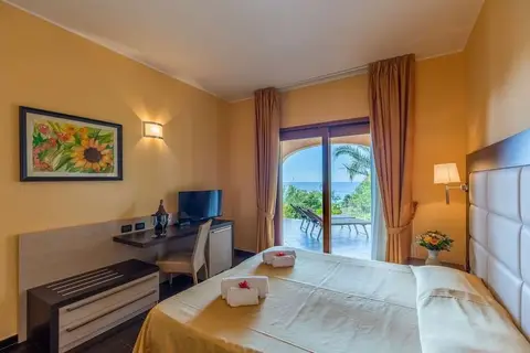 Hotel Cannamele Resort in Parghelia — foto 5