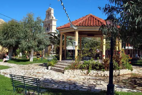 Megali Luxuries Apartments in Λιβάδι — foto 12