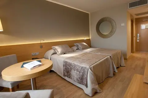 Hotel M.A. Sevilla Congresos in Sevilla — foto 3