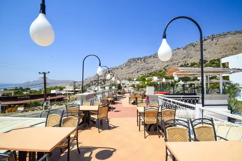 Pefkos Beach Hotel in Πεύκοι — foto 7