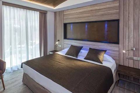Hotel GHT Neptuno in Tossa de Mar — foto 24