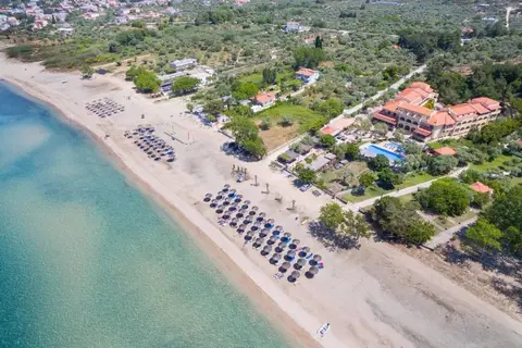 Atrium Hotel in Ποτός