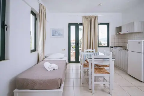 Dionysos Appartementen & Studios in Irinis Stalís — foto 17