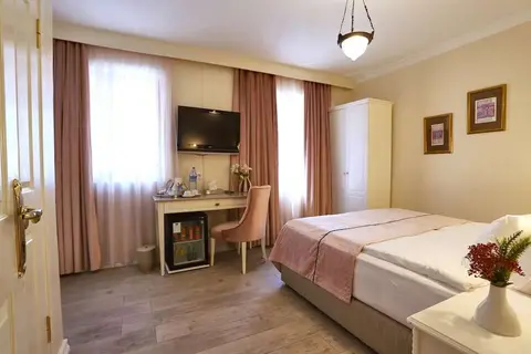 Celal Sultan Hotel in Fatih — foto 12