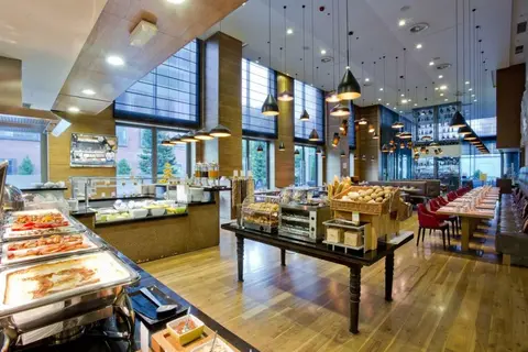 DoubleTree by Hilton Hotel Zagreb in Zagreb — foto 8