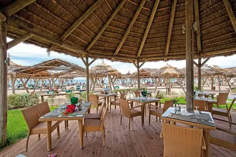 The Orangers Beach Resort & Bungalows in The Orangers Beach Resort & Bungalows — foto 22