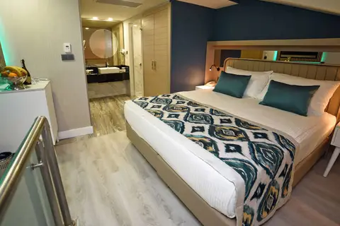 Royal Wings Hotel in Aksu — foto 6