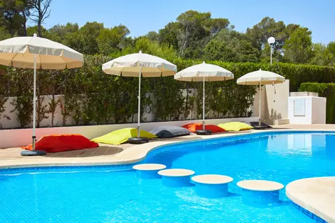 Universal Apartamentos Laguna Garden in Canyamel — foto 4