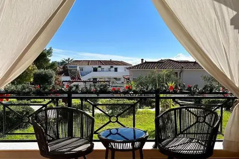 Anagenessis Suites & Spa Resort in Kalamaki, foto 4
