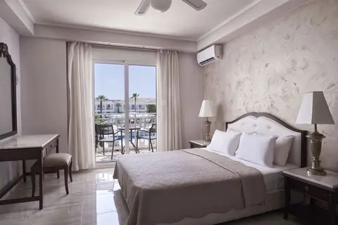 Sandy Beach Resort in Άγιος Γεώργιος — foto 15
