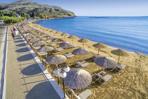 Corissia Beach in Georgioupolis — foto 17