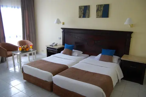 Cataract Resort Naama Bay in Sharm El Sheikh — foto 2