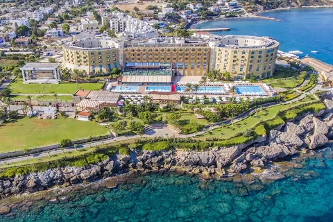 Merit Park Hotel in Girne — foto 26