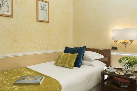 Bettoja Hotel Massimo D'Azeglio in Rome — foto 5