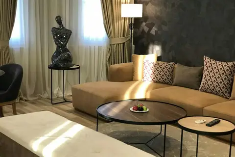 Hotel Deluxe in Tirana — foto 25