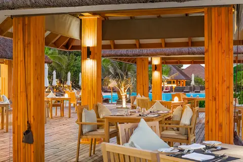 Kudafushi Resort & Spa in Rah Gili Maldives — foto 20