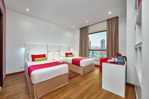 Ramada Hotel & Suites by Wyndham Dubai JBR in Dubai — foto 20