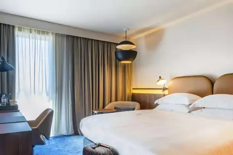 Crowne Plaza Nice Grand Arenas in Nice — foto 5