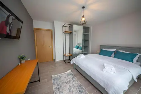 Aerial Hotel in Vlora — foto 14