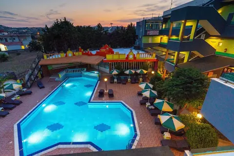 Grecian Fantasia Resort in Φαληράκι