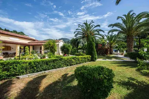 Villa Violetta in Agios Pantaleimonas, foto 20