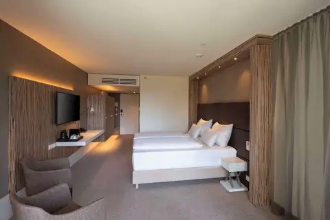 DoubleTree by Hilton Vienna Schonbrunn in Wenen — foto 20