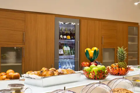 UNAHOTELS Mediterraneo Milano in Milaan — foto 23