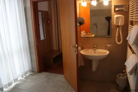 Hotel Lux in Alessandria — foto 25