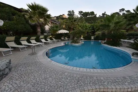 Baia del Godano Resort & Spa in Ricadi, foto 30