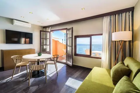 Pueblo Acantilado Suites in el Campello — foto 25