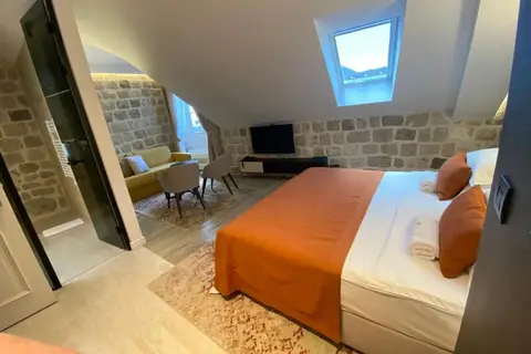 Leon Coronato Heritage Hotel in Perast — foto 15