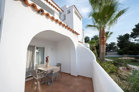Apartamentos Blanco Sol in Sant Josep de sa Talaia — foto 15