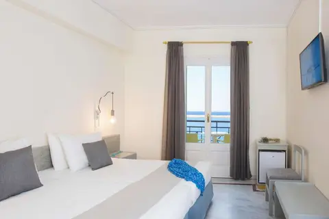 Samaina Port in Δημοτική Ενότητα Καρλοβασίων — foto 2