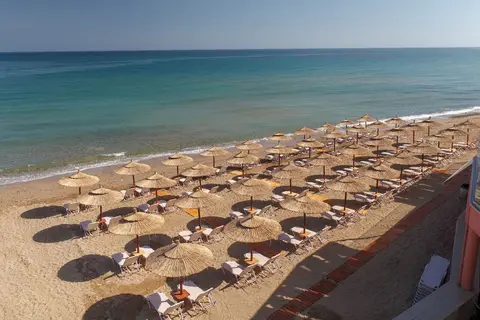 Dedalos Beach Hotel in Σφακάκι — foto 2