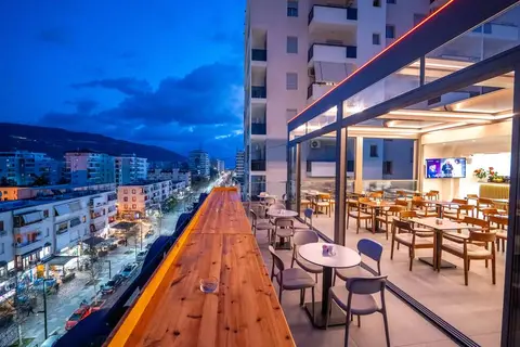 Sasso Hotel in Vlorë — foto 9