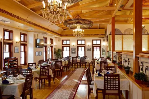 Vila Sharm in Gjirokastër — foto 3