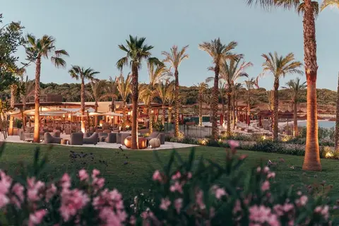 SO/ Sotogrande Spa & Golf Resort Hotel in El Secadero — foto 11