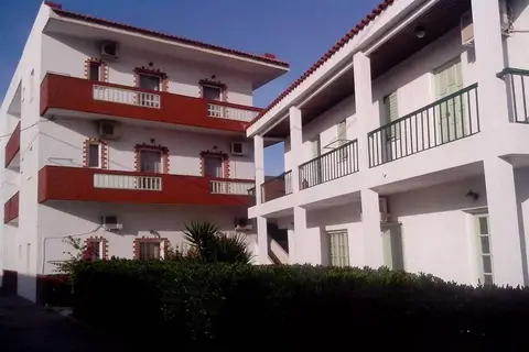 Haris Beach Appartementen in Κοκκίνη Χάνι — foto 8