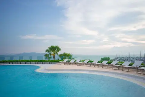 Ocean Marina Resort Pattaya Jomtien in นาจอมเทียน — foto 9