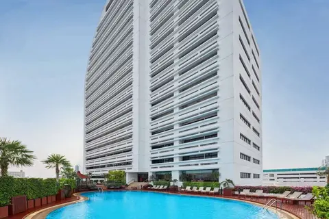 Centre Point Silom in Bangkok, foto 2
