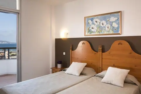 Aparthotel  Xon's Platja in Costa Brava — foto 22