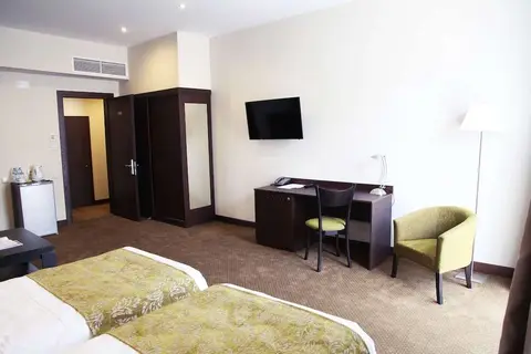 Citrus Hotel Tbilisi in Tbilisi — foto 11