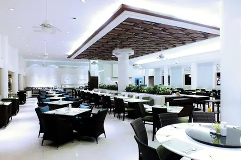 The Cha-Am Methavalai Hotel in ชะอำ — foto 8