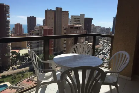 Amalia Apartamentos - Mc Alojamientos in Benidorm — foto 18