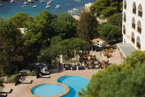 Aparthotel Puerto Cala Vadella in Sant Josep de sa Talaia — foto 13