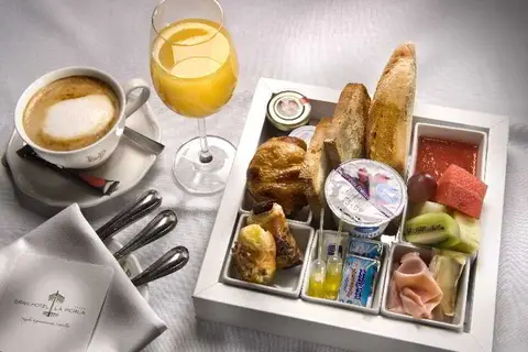 Gran Hotel La Perla in Pamplona — foto 3