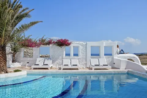 Mr & Mrs White Paros in Naoussa, foto 3