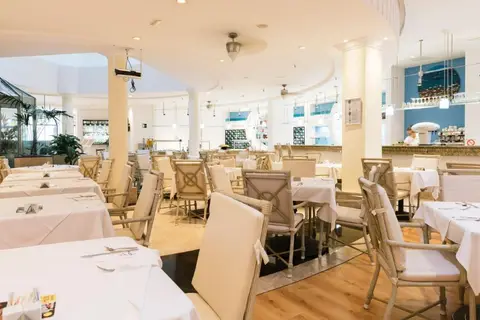 Ona Hollywood Mirage in Arona, foto 29