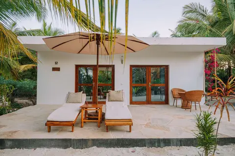 White Paradise Boutique Resort in Pongwe — foto 18