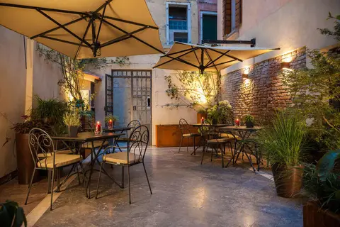 Liassidi Luxury & Wellness Suites in Venetië, foto 10